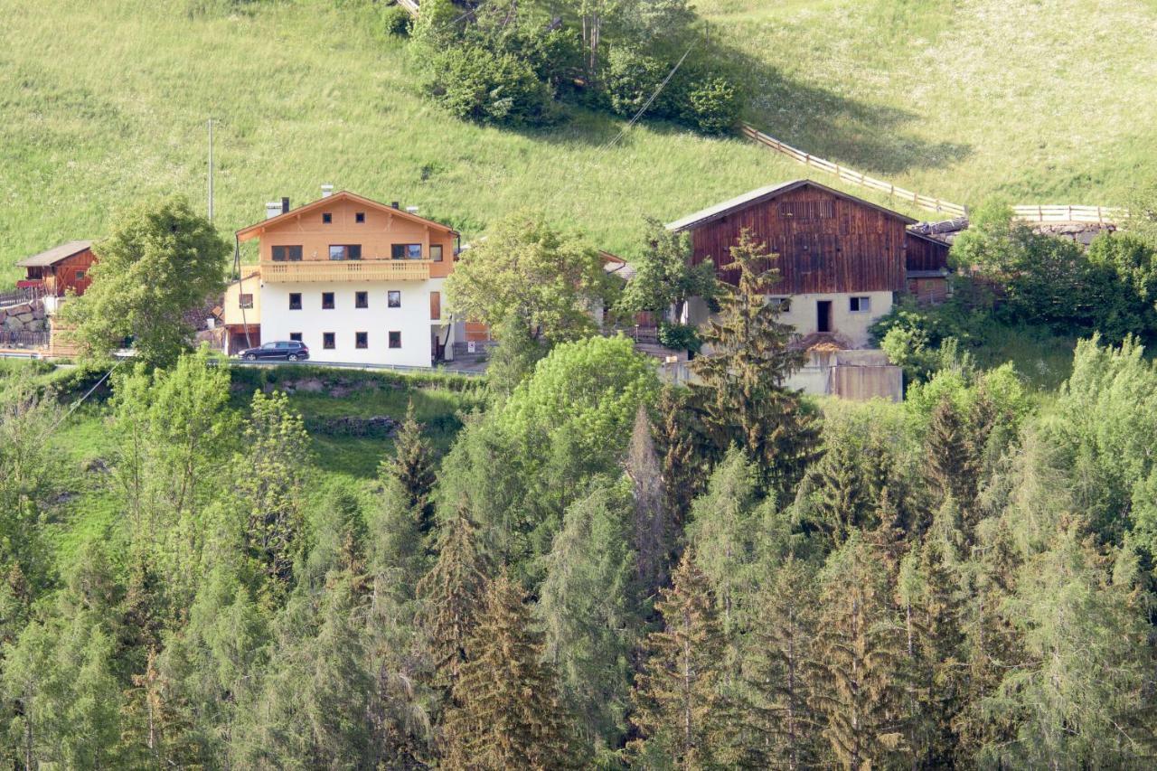 Schweinsteghof Urlaub Auf Dem Bauernhof Διαμέρισμα Sarentino Εξωτερικό φωτογραφία